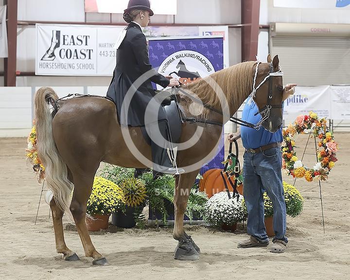 49. Youth Walking 17 and Under:Cloass-490000s0000IMG1258.jpg