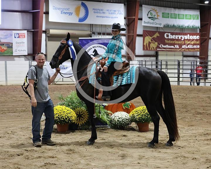  12. 5 and Under Country Pleasure Walking Amateur E/W:Class-120000s0002IMG0013.jpg